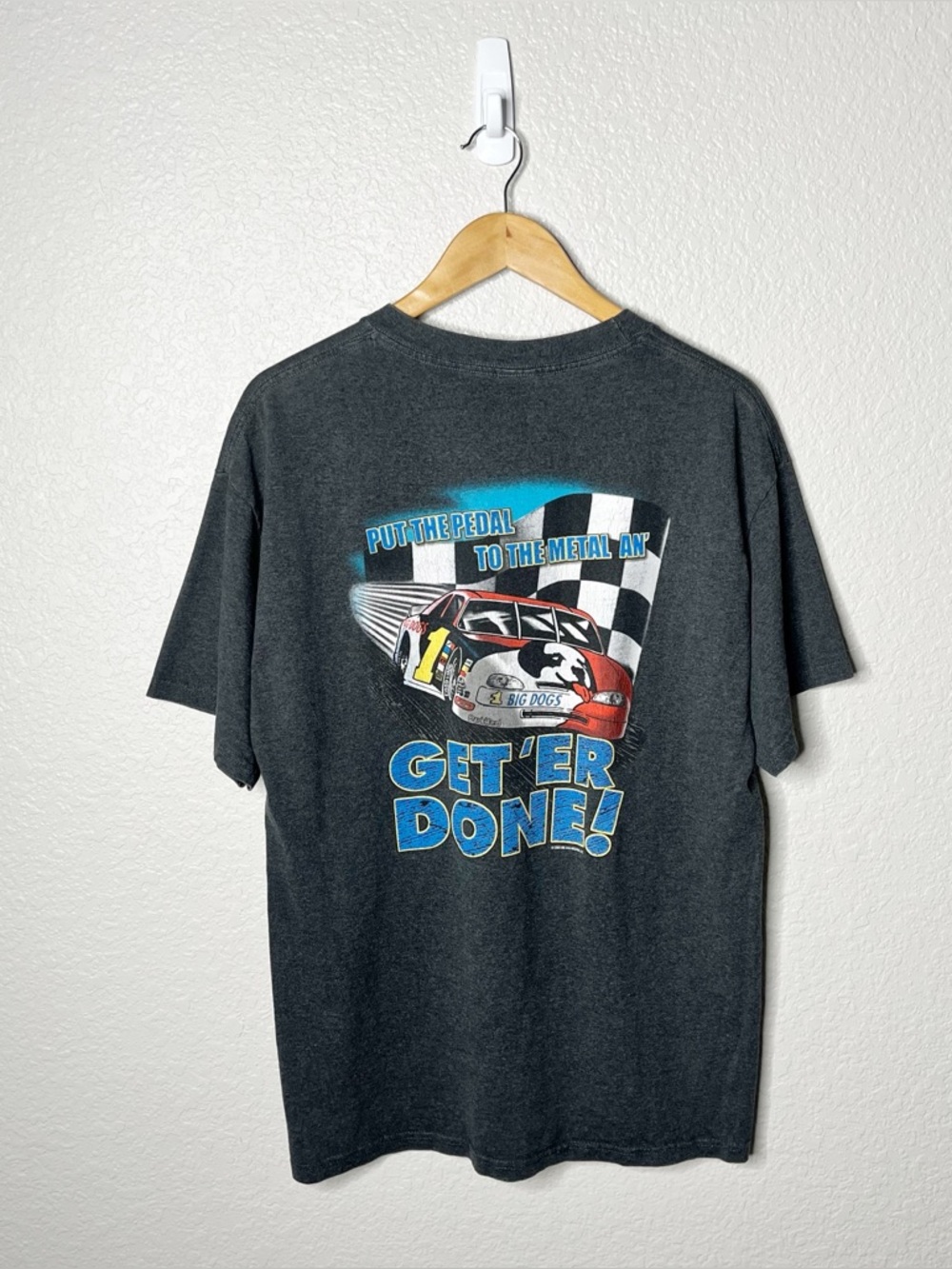 Vintage Big Dogs Racing T-Shirt Large Gray NASCAR Graphic “Get ‘Er Done” Y2K Tee